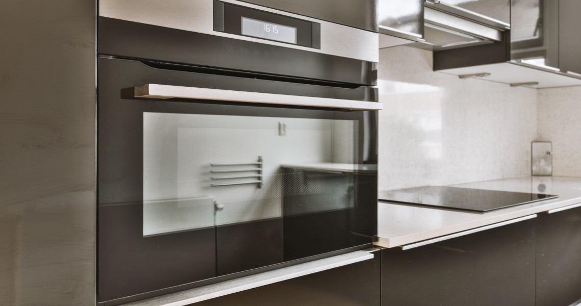 Oven